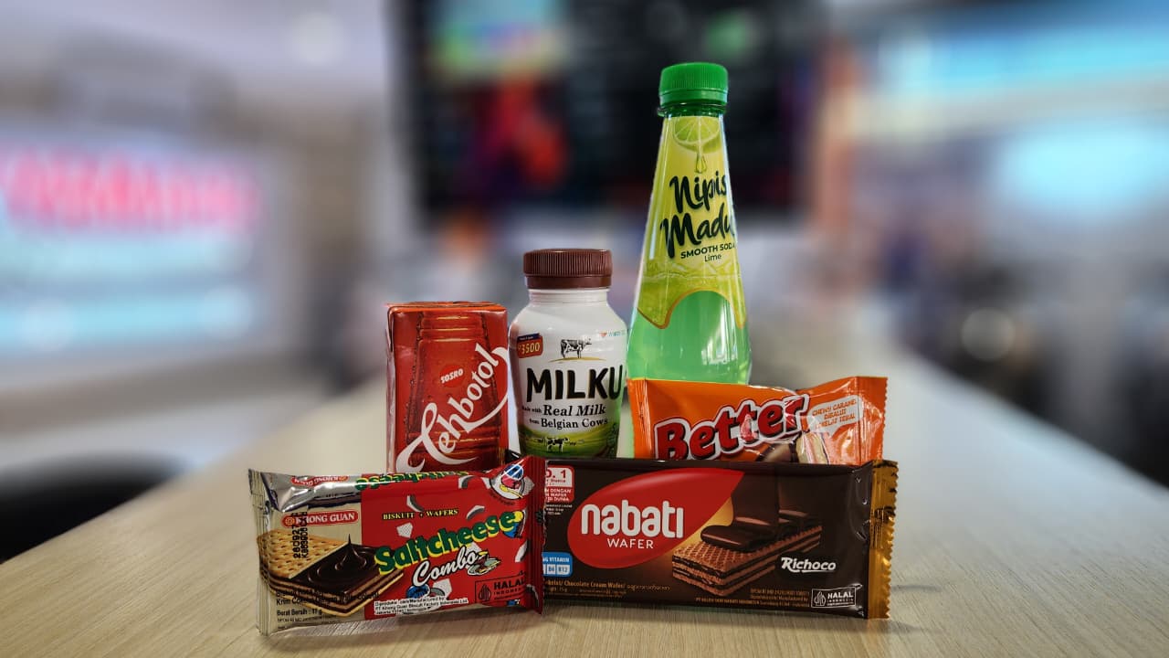 Snack dan minuman gratis